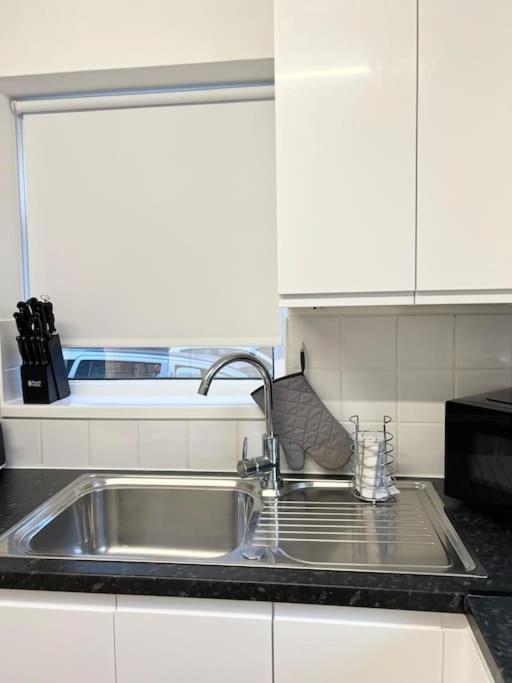 New Fully Furnished Cosy Home Balderton 外观 照片