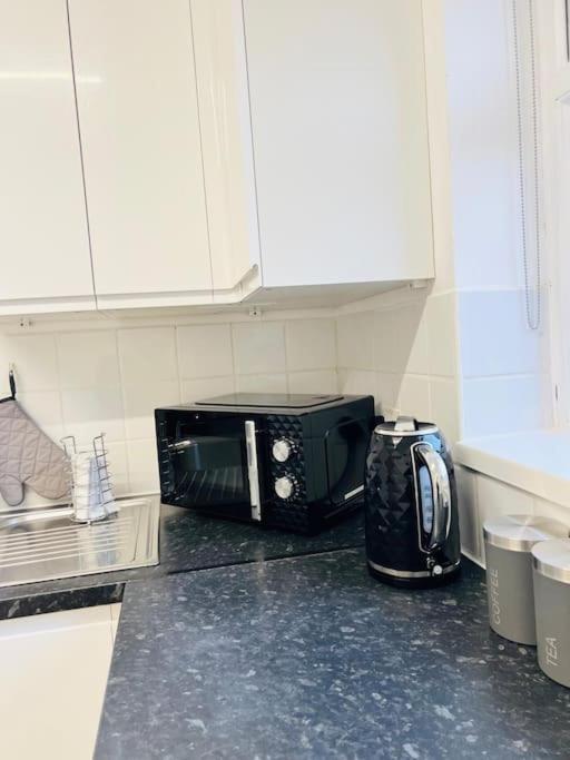 New Fully Furnished Cosy Home Balderton 外观 照片