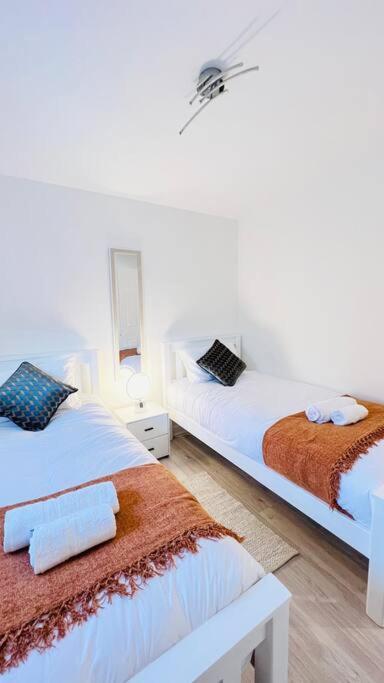 New Fully Furnished Cosy Home Balderton 外观 照片
